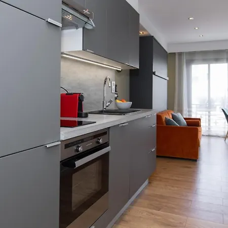 Le Classe : Hypercentre, 150m Palais, Climatisation Apartment